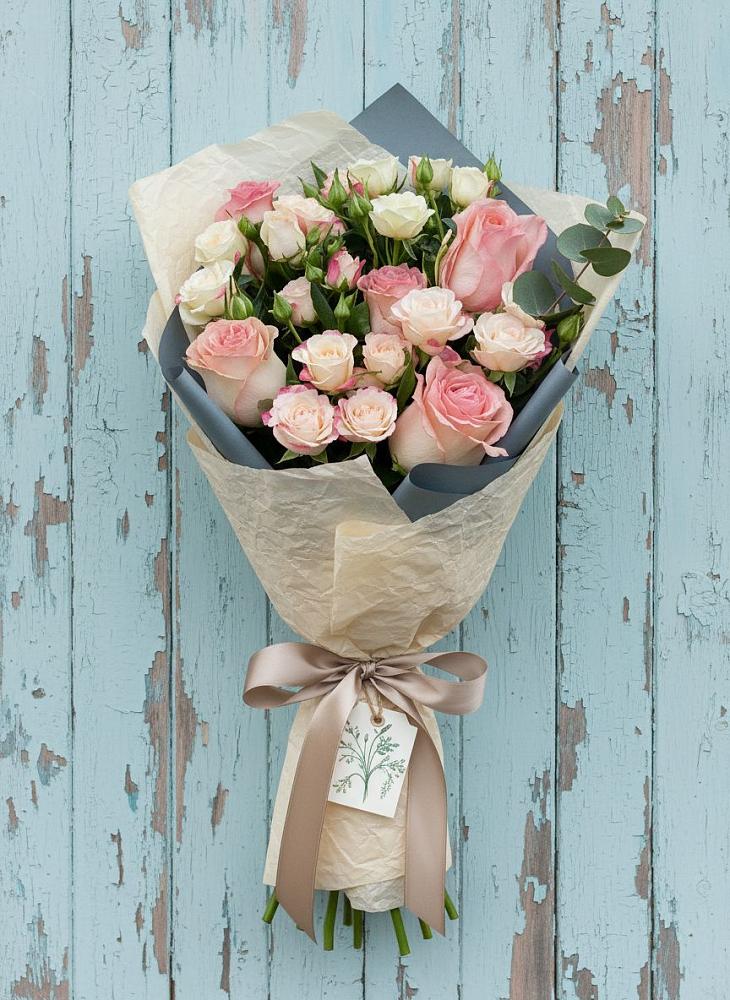 Букет цветов из: Розы в Семено-Александровке