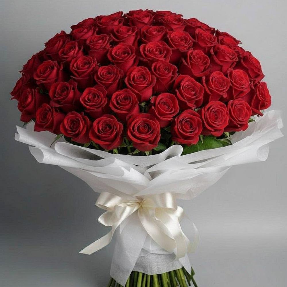 Букет 101 Красная роза Блэк Мэджик в Семено-Александровке