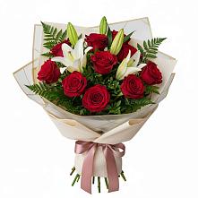 Букет цветов из:  Лилии и Розы в Семено-Александровке