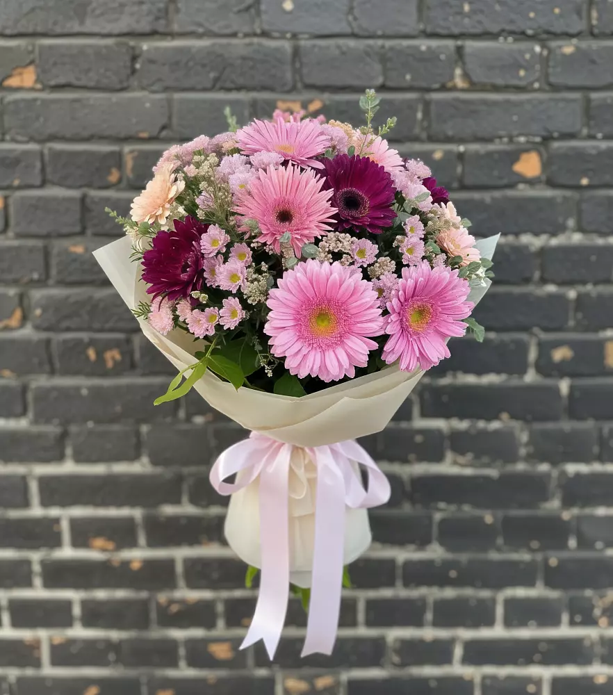 Букет цветов из: Герберы и Хризантемы в Семено-Александровке