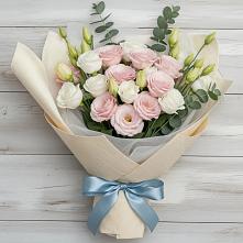 Букет цветов из:  Лизиантусы в Семено-Александровке