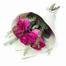 Букет цветов из:  Розы в Семено-Александровке