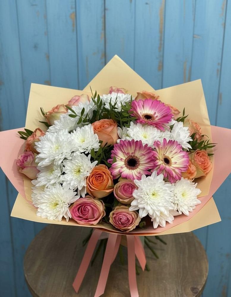 Букет цветов из: Розы, Герберы и Хризантемы в Семено-Александровке