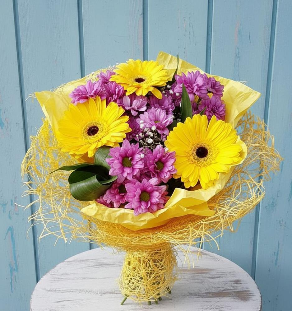 Букет цветов из: Хризантемы и Герберы в Семено-Александровке