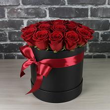 Цветочная композиция из Розы в шляпной коробке в Семено-Александровке