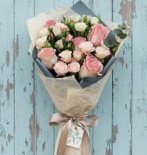 Букет цветов из:  Розы #REPLACE_PRED# Семено-Александровке