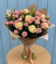 Букет цветов из:  Розы в Семено-Александровке