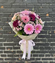 Букет цветов из:  Герберы и Хризантемы в Семено-Александровке