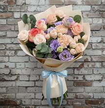 Букет цветов из:  Розы, Лизиантусы и Гвоздики в Семено-Александровке